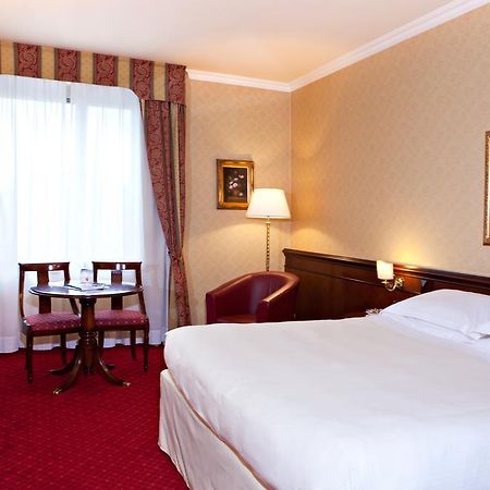 Atahotel Executive Milán Pokoj fotografie
