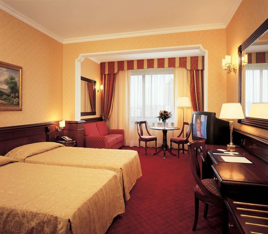 Atahotel Executive Milán Pokoj fotografie