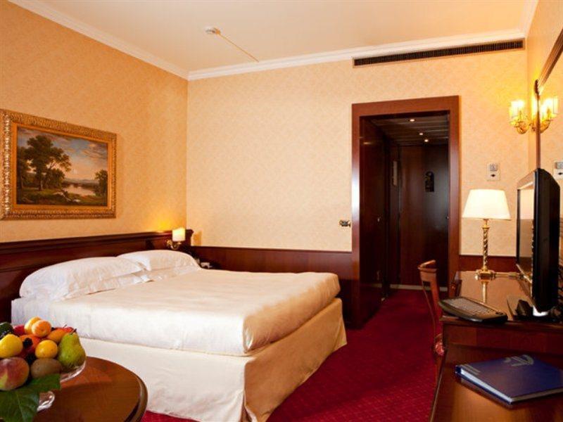 Atahotel Executive Milán Exteriér fotografie
